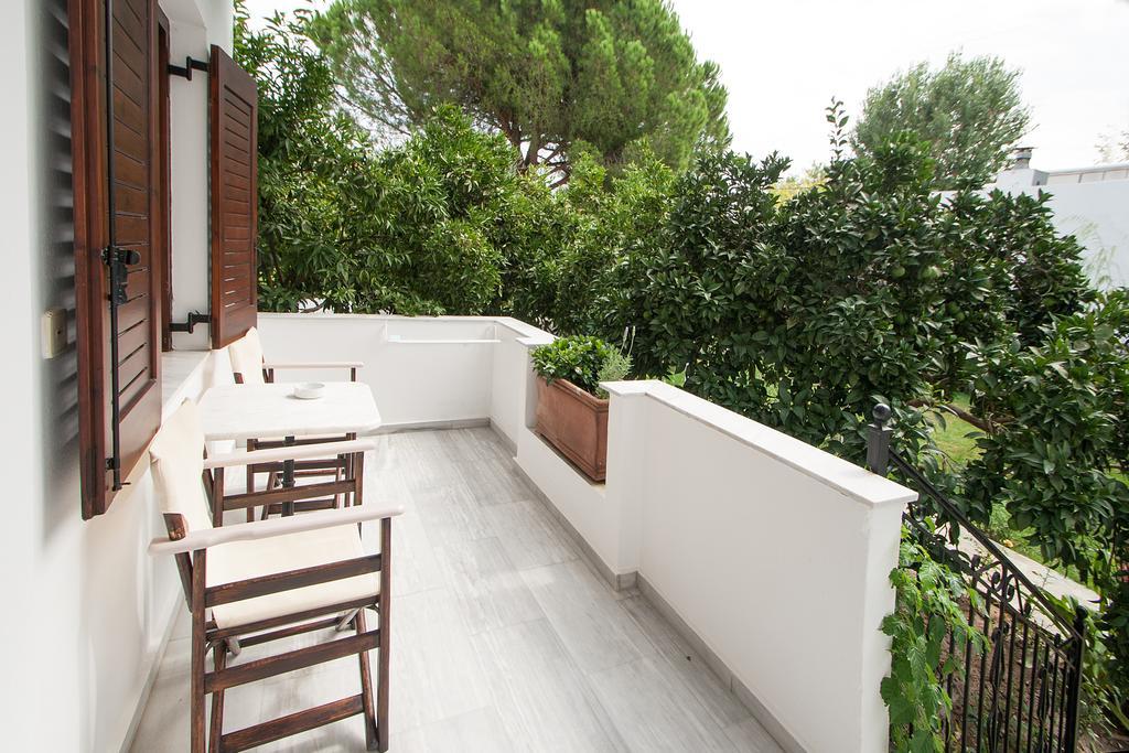 Paris Studios & Apartment Agia Paraskevi  Exterior foto